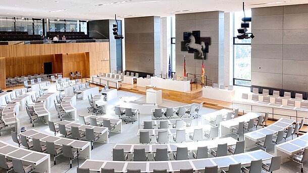 Plenarsaal im niedersächsischen Landtag