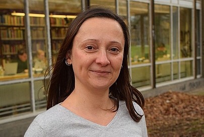 Porträtfoto von Personalratsmitglied Bettina Aichinger